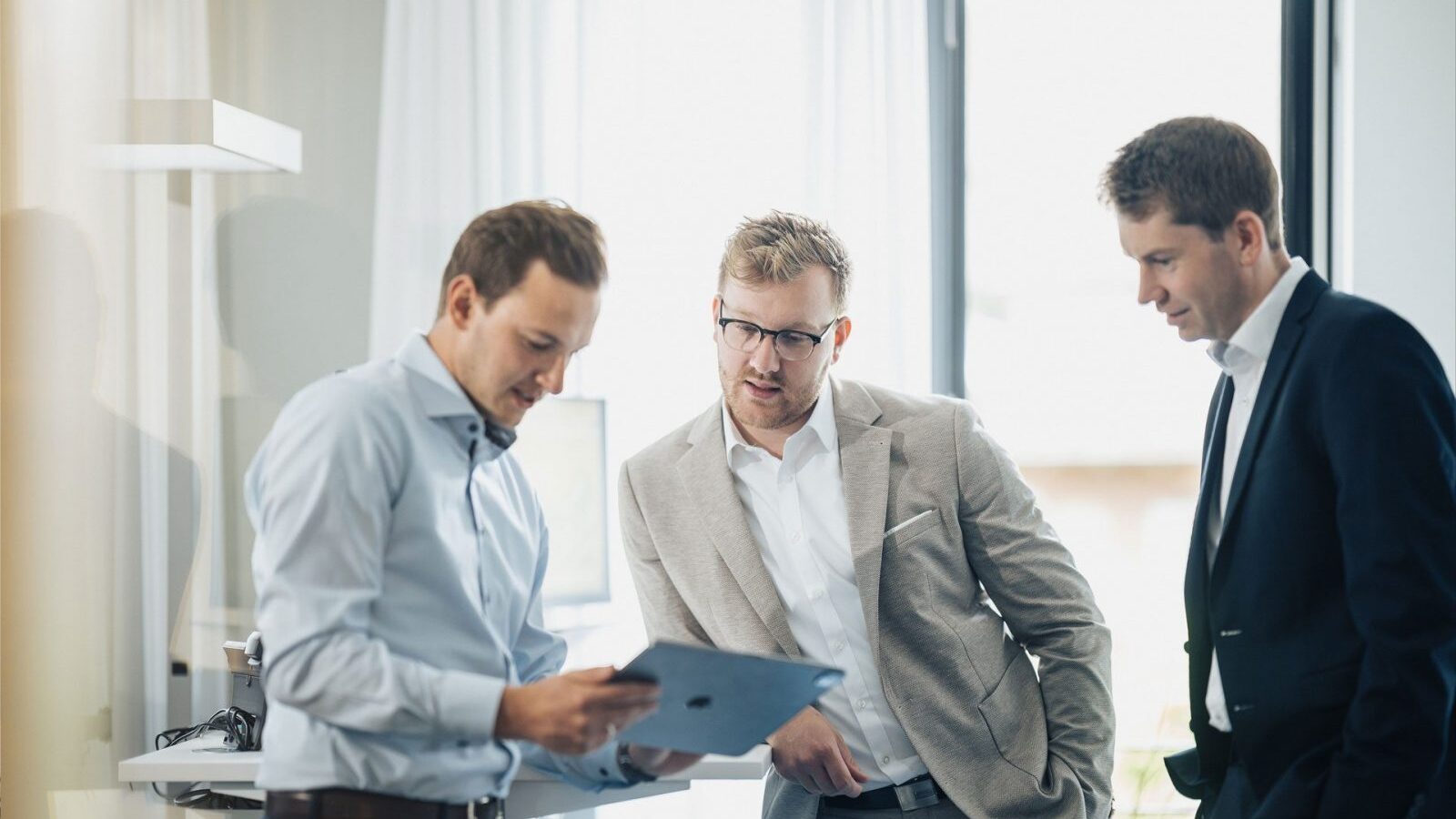 8e630eecad51f105e7a9520125ee25e7e6b3855b